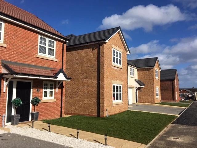 Carlton Flamborough Gold Brick 65mm - Armstrong Cheshire