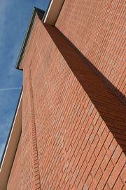 Carlton Hadley Red Brindle Wirecut Brick 65mm - Armstrong Cheshire