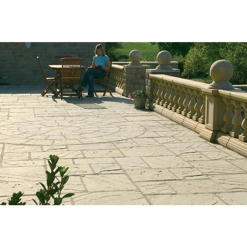 Cathedral Paving Patio Kit 5.76m2 Weathered Moss - Armstrong Cheshire