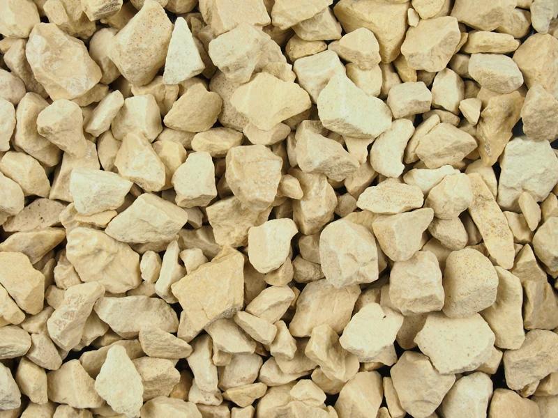 Cream Limestone Chippings 20mm - 25/50 20kg Bags - Armstrong Cheshire
