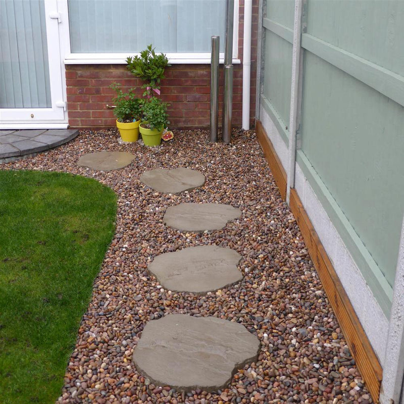 Highland Pebbles 14-20mm 20kg Bag Pallet of 49 - Armstrong Cheshire