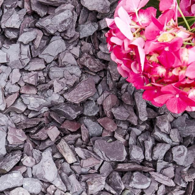 Plum Welsh Slate Chippings 40mm - 800kg Bulk Bags - Armstrong Cheshire